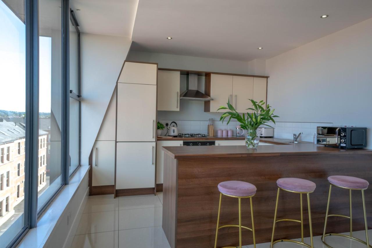 Rooftop Apartment At Queens Beautiful Views Belfast Exterior photo