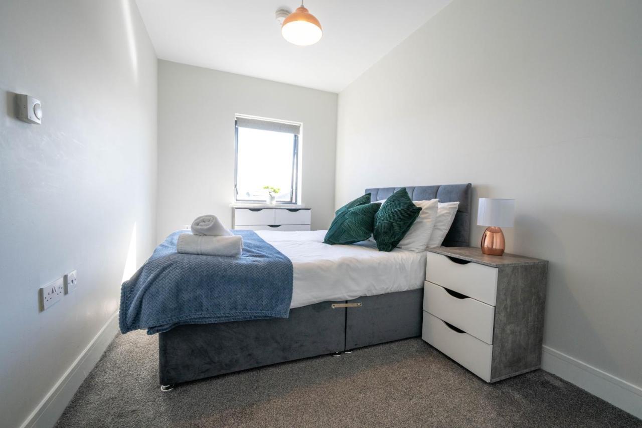Rooftop Apartment At Queens Beautiful Views Belfast Exterior photo